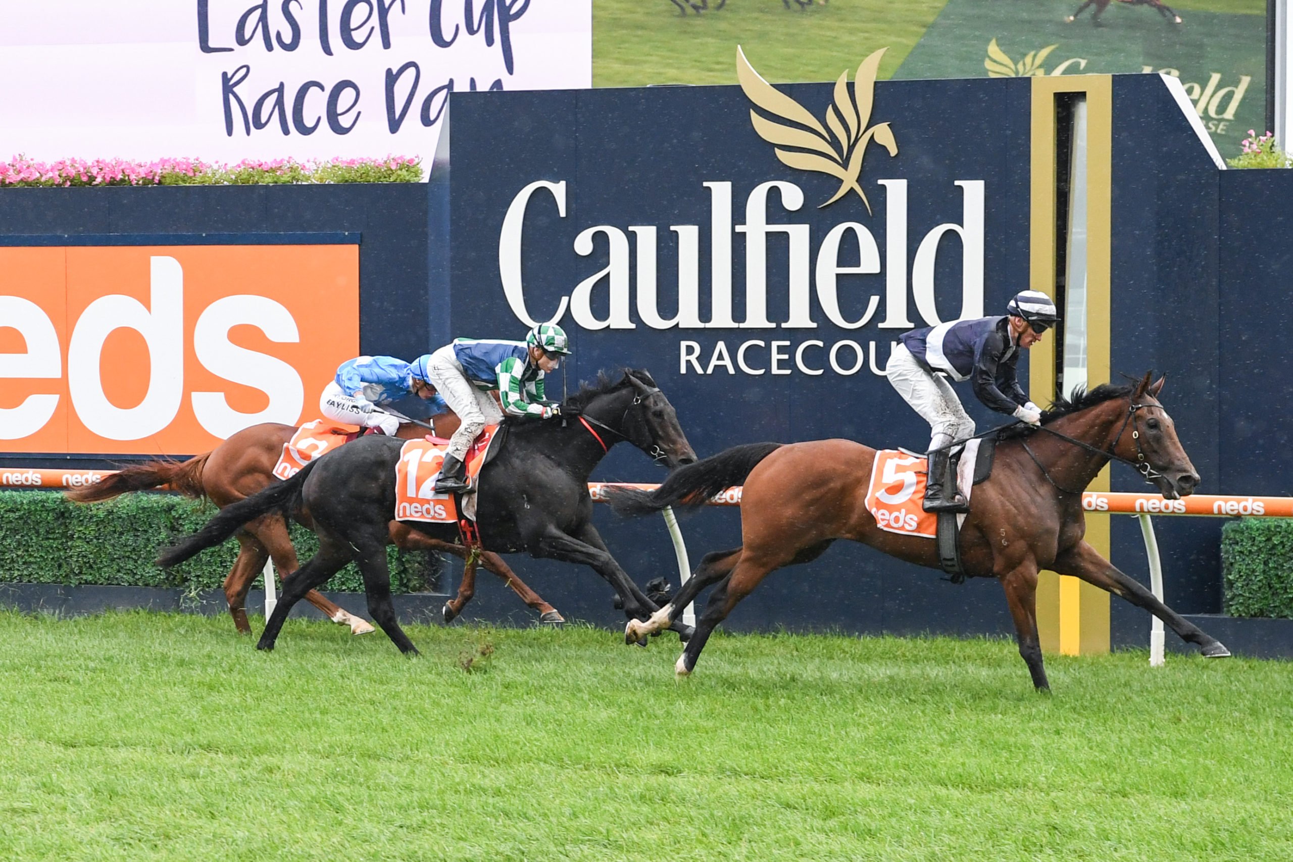Caulfield Horse Racing Tips & Best Bets, Easter Cup day Saturday 3rd